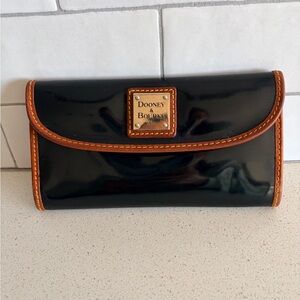 Dooney & Bourke Patent Leather Continental Clutch Wallet Black Color